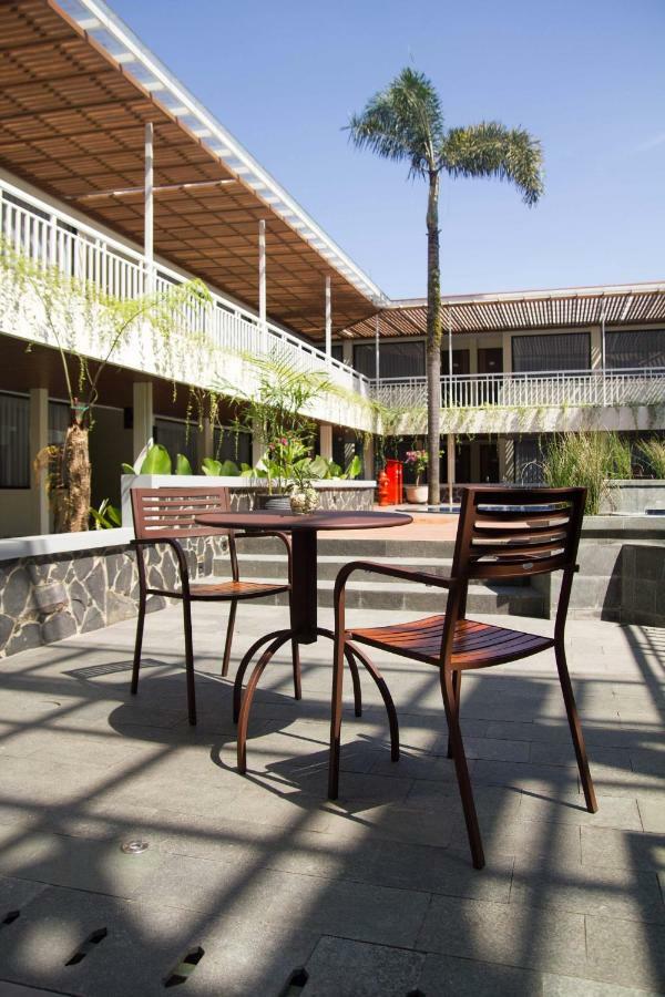 Arkeo Hotel Bandung Kültér fotó